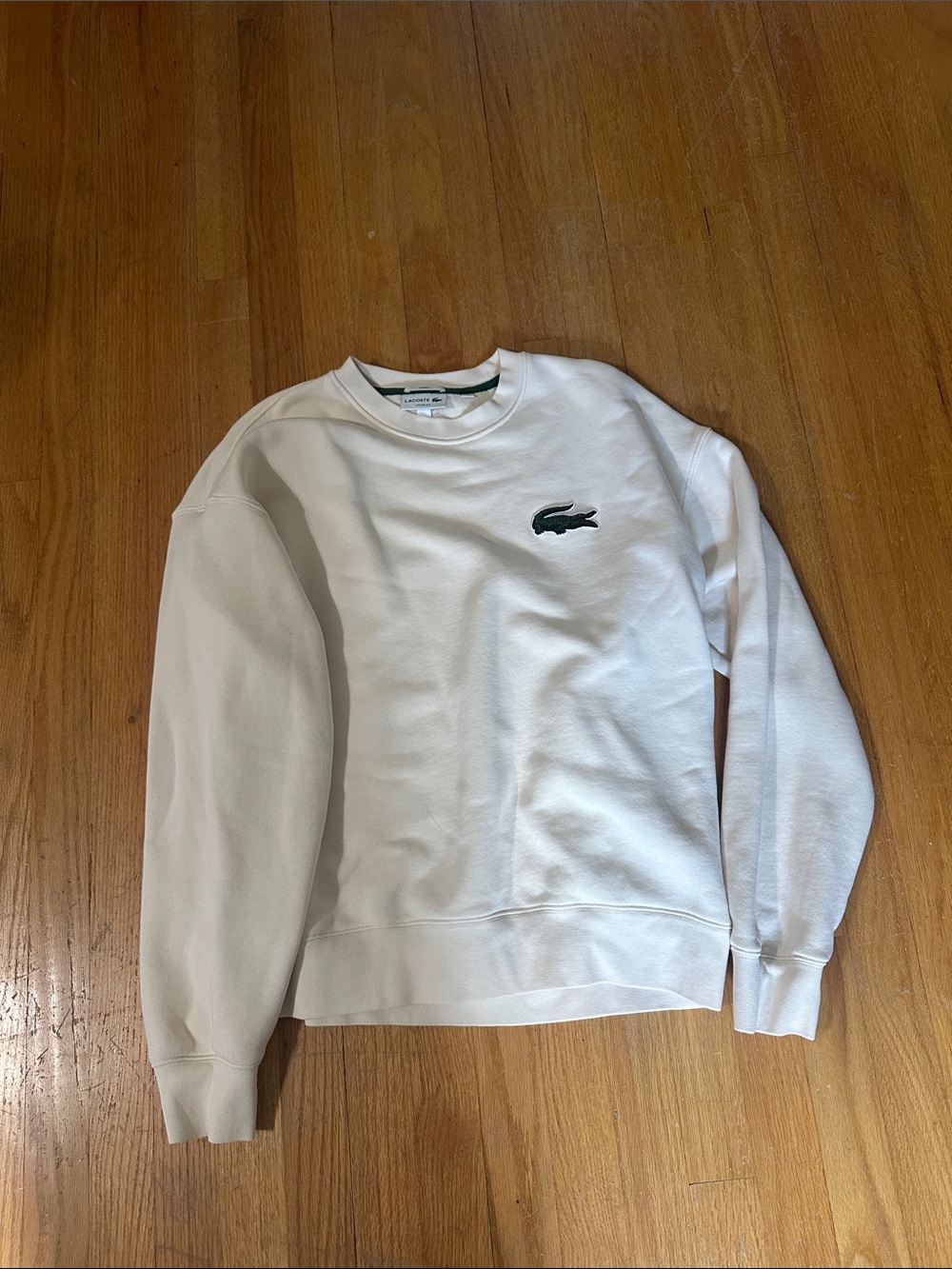 Lacoste unisex off White Crewneck Sweatshirt with Green Croc Logo